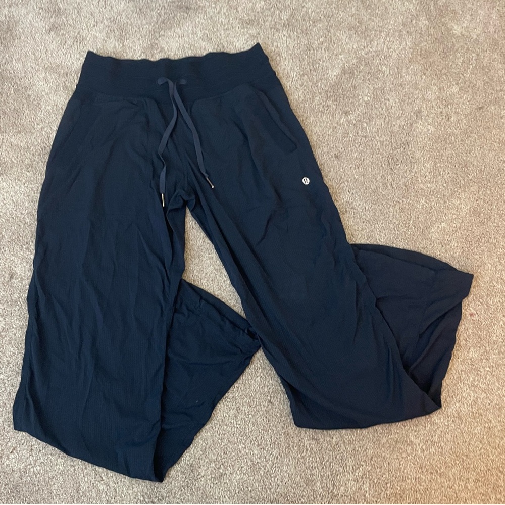 Lululemon Dance Pants Wide Leg Size 6 Navy Women’s